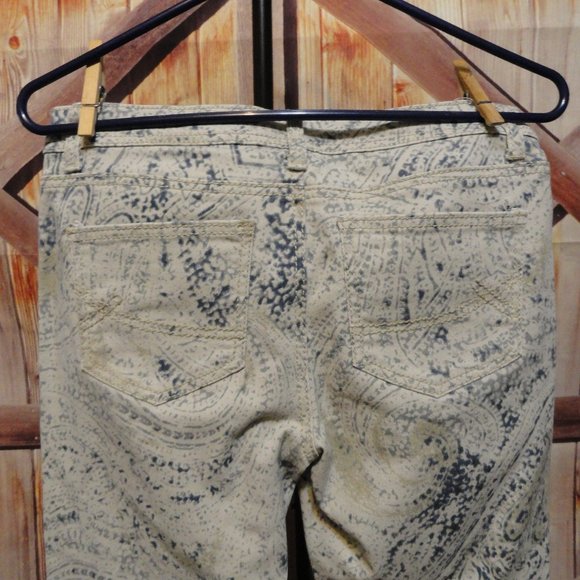 Canyon River Blues Floral Funky design Jean Sz 6~ EUC~Hippy Boho wear - Picture 6 of 7